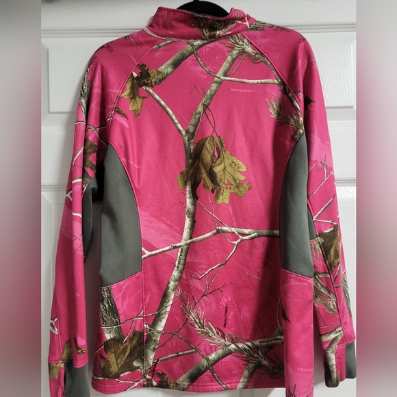 Realtree - Arctic Shield Pink Camo Half Zip Pullover w/Thumb Holes - Size L - Picture 7 of 8